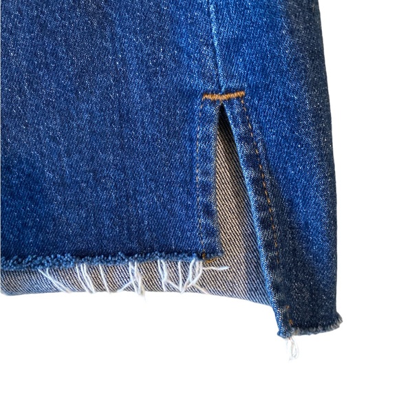 Madewell Stretch Step Hem Straight Frayed Denim Mini Skirt - 29 - Picture 7 of 16